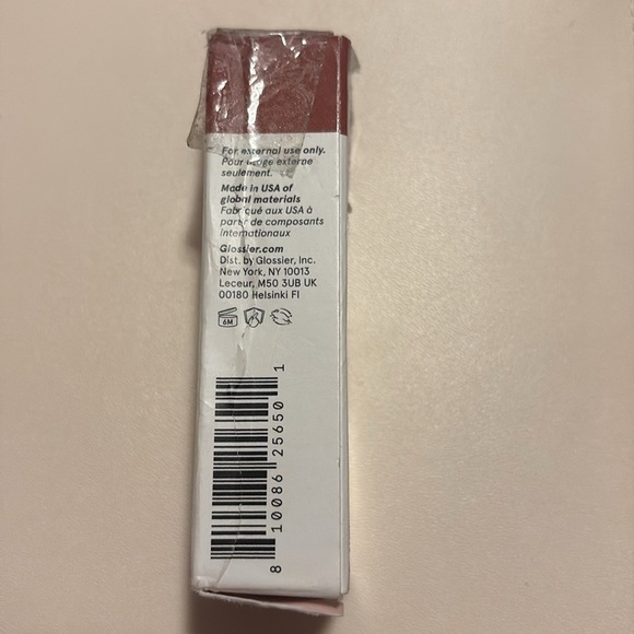 Glossier Cloud Paint in Dune - Picture 2 of 6